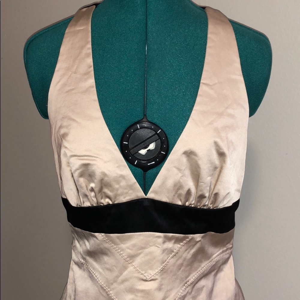 Bebe Dress - Picture 3 of 9